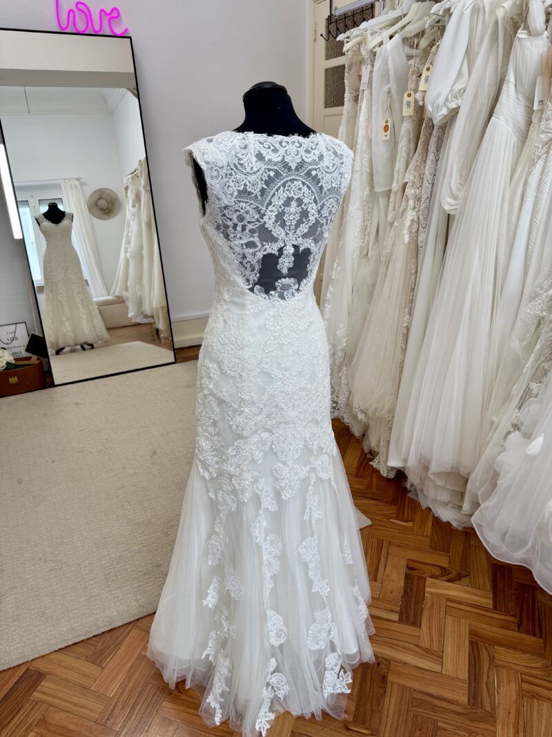 Current Labels Catalog Marina - Bridal Stories